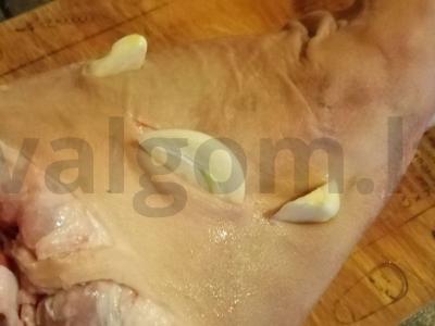 Kepta šoninė su česnaku ir garstyčiomis Žingsnis 2