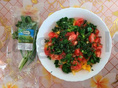 Lengva daržovių salotos „Graikiškai“ Žingsnis 5