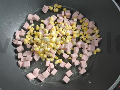 Omletas su dešra ir sūriu Žingsnis 2