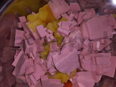 Olivje su naminiu majonezu Žingsnis 1