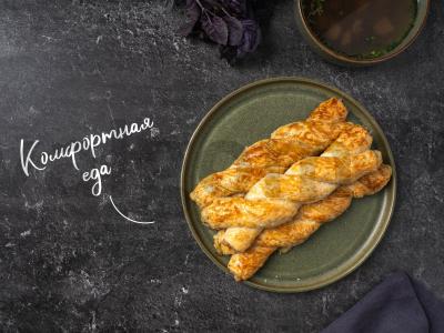 Sraigės su mėsos sultiniu pagrindine nuotrauka