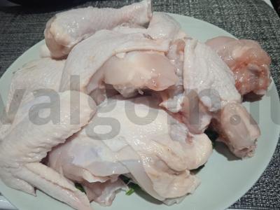 Kepta vištiena su vynuogių aliejumi ir petražolėmis Žingsnis 2