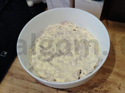 Salotas su pievagrybiais, sūriu ir vištiena Žingsnis 3