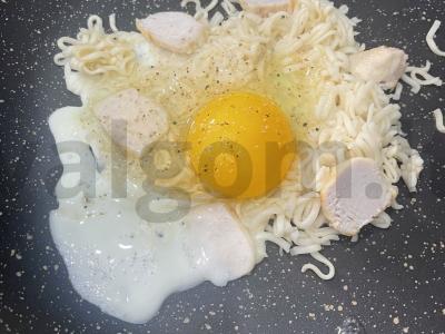 Kiaušinienė „Megas“ su makaronais Žingsnis 7