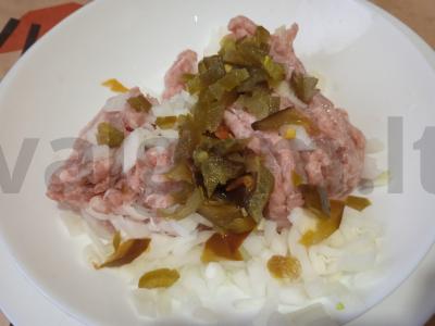 Sluoksniuoti pyragėliai su kiaulienos faršu ir jalapeño pipirais Žingsnis 2