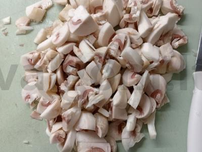 Keptas patiekalas su pievagrybiais vakarienei Žingsnis 3