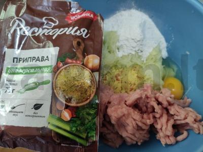 Cukinijų blynai su kalakutienos faršu Žingsnis 2