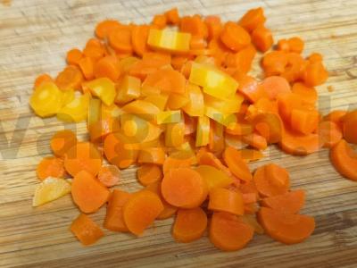 Salotos su pupelėmis, dešra ir ruginių skrebučiais Žingsnis 5