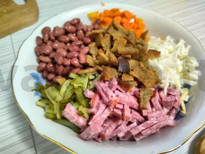 Salotos su pupelėmis, dešra ir ruginių skrebučiais Žingsnis 6