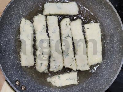 Sūrio lazdelės su krapais Žingsnis 8