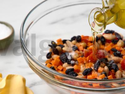 Salotos su morkomis, avinžirniais ir pupelėmis Žingsnis 6