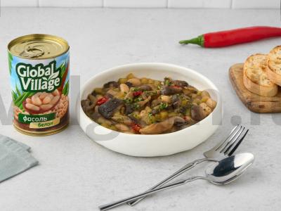 Grybų troškinys su baltaisiais pupelėmis pagrindine nuotrauka