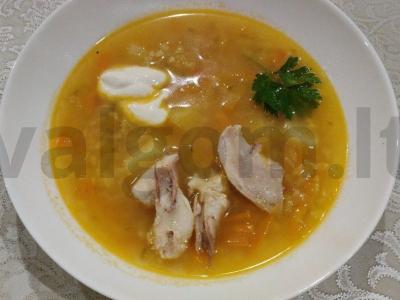 Skaniausias raugintų agurkų sriuba su bulguru pagrindine nuotrauka