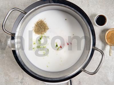 Kokosų sriuba su grybais ir krevetėmis Žingsnis 3