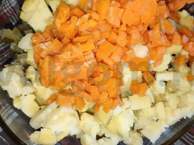 Salotas su rūkytomis dešromis „Skonio šventė“ Žingsnis 3