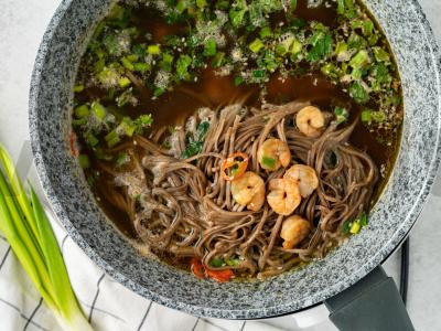 Sriuba su grikių makaronais ir krevetėmis Žingsnis 5