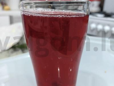 Greitas kompotas vaikams pagrindine nuotrauka