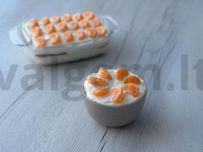 Mandarinų tiramisu pagrindine nuotrauka