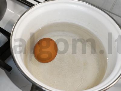 Sūrio ir kumpio ritinėliai Žingsnis 1