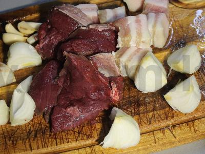 Koldūnai su elniena ir spanguolių padažu Žingsnis 6