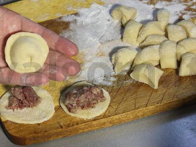 Koldūnai su elniena ir spanguolių padažu Žingsnis 14