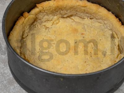 Klasikinis prancūziškas svogūnų pyragas Žingsnis 6