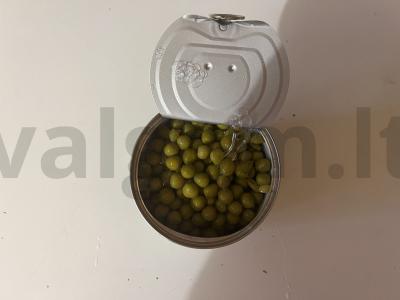 Paprastas olivje su konservuotais žirneliais Žingsnis 2