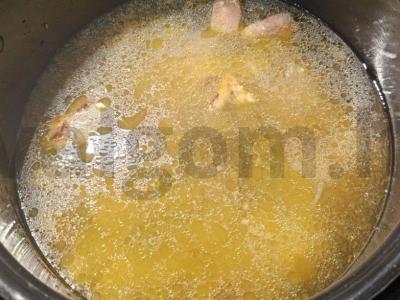 Mėsos barščiai lėtoje viryklėje Žingsnis 3