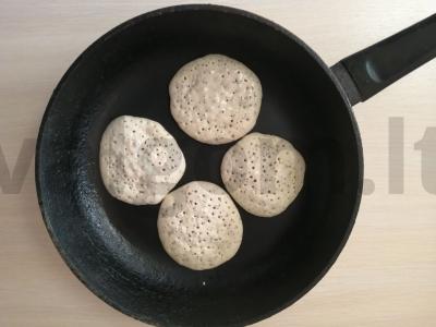 Blynai su aguonomis ant vandens Žingsnis 5