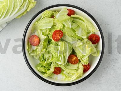 Vegetariškas „Cezario“ salotas su krevetėmis Žingsnis 4