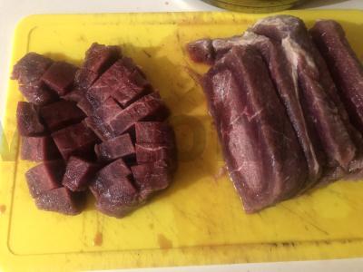 Mėsos troškinys su jautiena Žingsnis 1