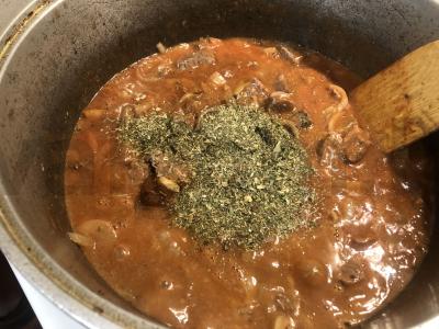 Mėsos troškinys su jautiena Žingsnis 6