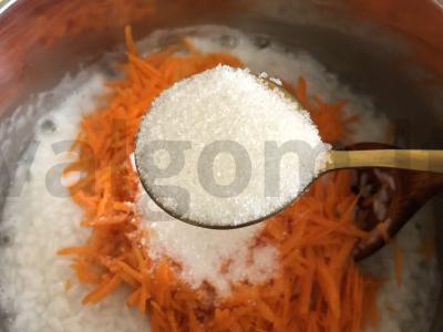 Ryžių košė su morkomis migdolų piene Žingsnis 5