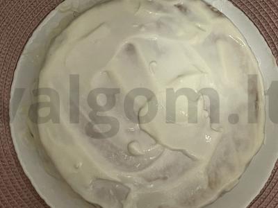 Švelnus „Medovikas“ su grietinės kremu Žingsnis 8