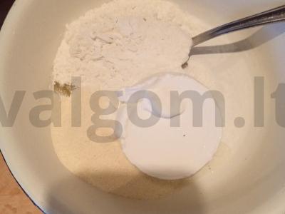 Ricottos su manų kruopomis ir graikišku jogurtu Žingsnis 4