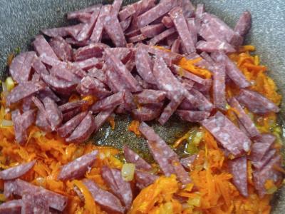 Žirnių sriuba su rūkytais mėsos gaminiais Žingsnis 1