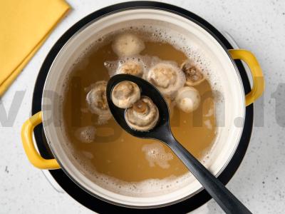 Vegetariška solyanka su pupelėmis Žingsnis 2