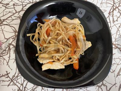 Kvietinė makaronai su padažu ir daržovėmis Žingsnis 5