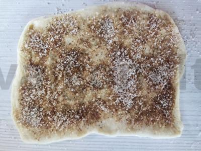 Cinamoniniai bandelės Žingsnis 2