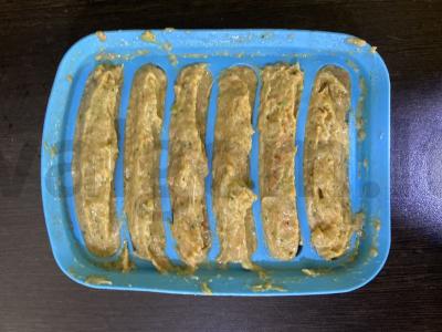 Švelnios dešrelės iš naminio faršo su morkomis ir brokoliais Žingsnis 7