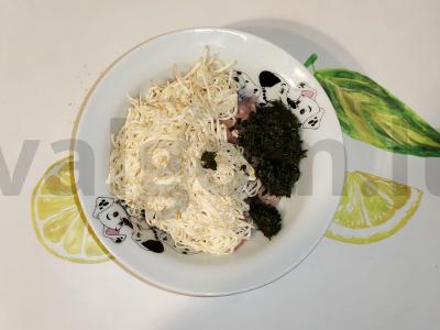 Kotletai su dešrainiu ir vištienos filė Žingsnis 4