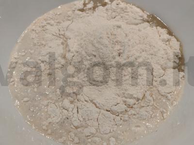 Vegetariški blynai su mineraliniu vandeniu ir kokosų vanilinu Žingsnis 3