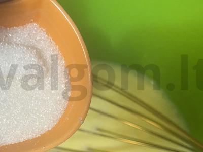 Pūsti blynai su pienu ir tirpintu sviestu Žingsnis 4