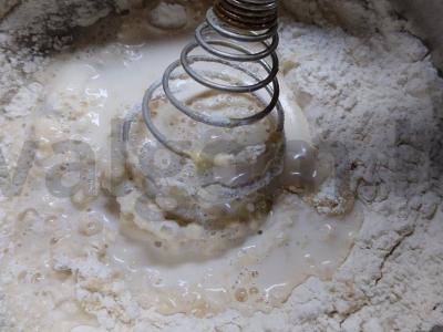 Blynai su svogūnais tešloje Žingsnis 2