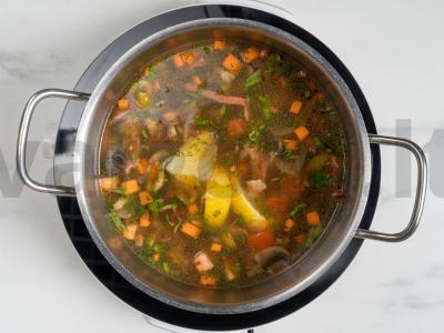 Sultinys su grybais ir bekonu Žingsnis 9