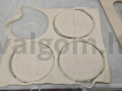 Traškūs pyragėliai su obuoliais Žingsnis 1