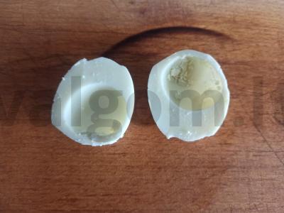 Kiaušinis, įdarytas jūros kopūstais su keptais sezamo sėklomis Žingsnis 3