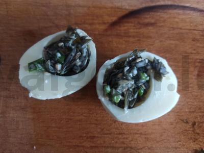 Kiaušinis, įdarytas jūros kopūstais su keptais sezamo sėklomis Žingsnis 6