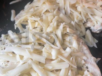 Kepta vištienos krūtinėlė su rūkytomis šoninėmis Žingsnis 6