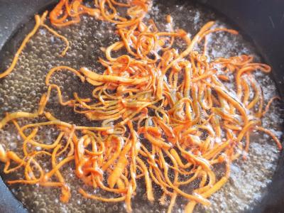 Kordicepso grybų kremas Žingsnis 2